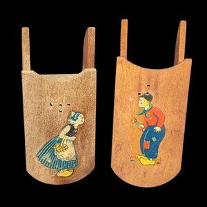 Vintage Wooden Boy Girl Sleigh Salt & Pepper Shakers MCM Farmhouse Cottage Decor